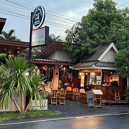 Naiyang Boutique Resort Ban Phak Chit Eksteriør billede