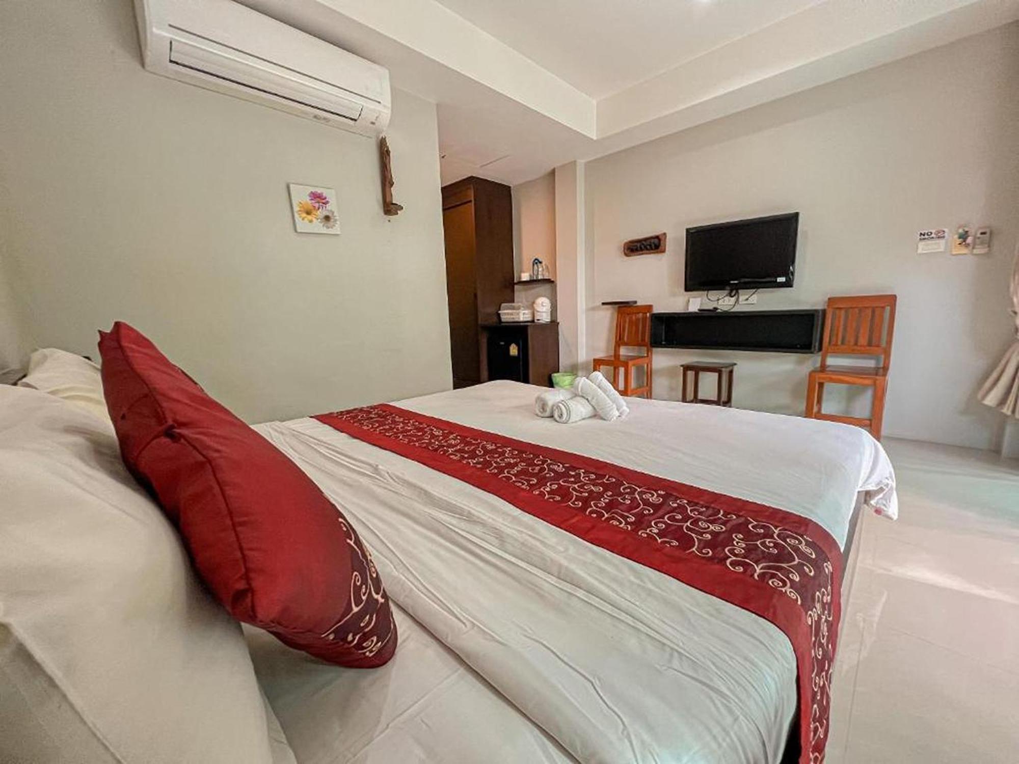 Naiyang Boutique Resort Ban Phak Chit Eksteriør billede