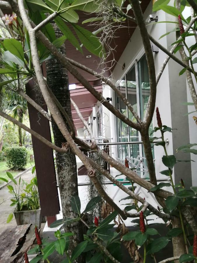 Naiyang Boutique Resort Ban Phak Chit Eksteriør billede
