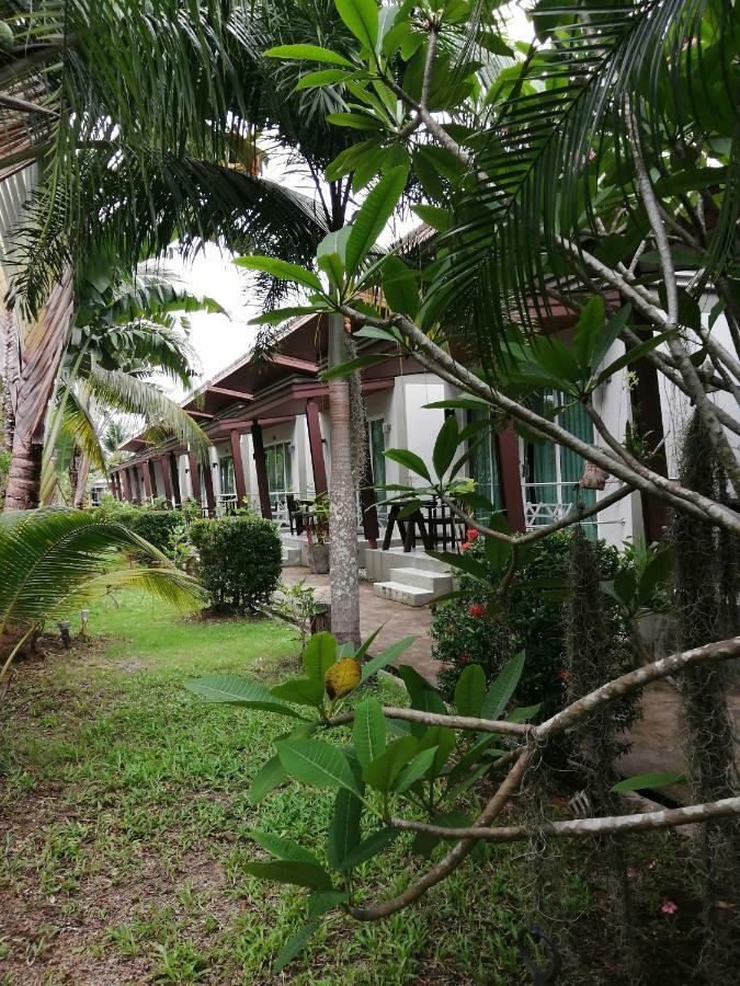 Naiyang Boutique Resort Ban Phak Chit Eksteriør billede
